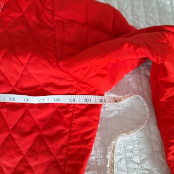 BURBERRY red quilted jacket - Picture 5 of 10